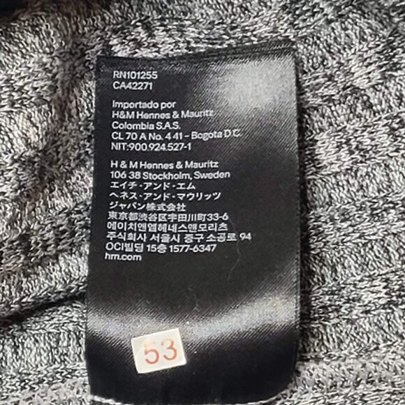 H&M Divided Womens Long Sleeve Gray Knit Dress Size 12 - Picture 5 of 10